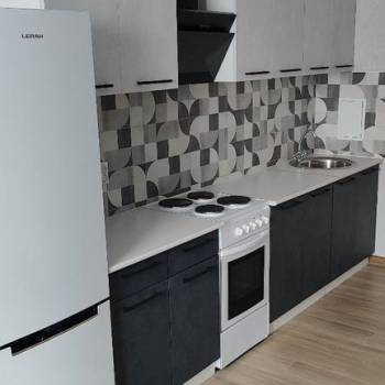 Сдается 1-комнатная квартира, 42 м²