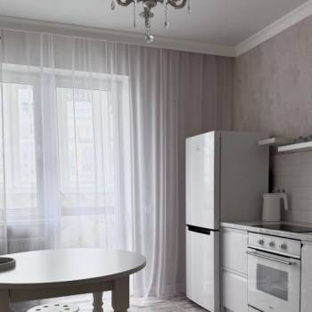 Сдается 1-комнатная квартира, 37 м²