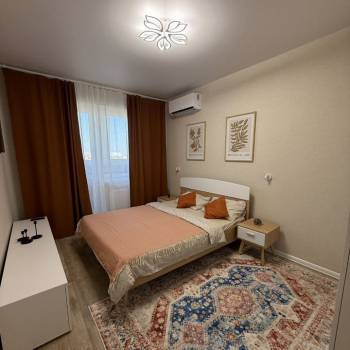 Сдается 1-комнатная квартира, 42 м²