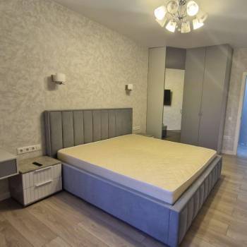 Сдается Многокомнатная квартира, 90 м²