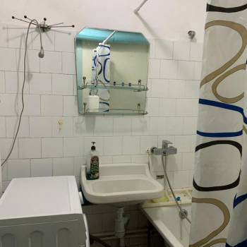 Сдается Многокомнатная квартира, 65 м²