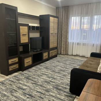 Сдается 2-х комнатная квартира, 68 м²