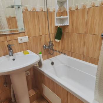 Сдается 1-комнатная квартира, 41 м²
