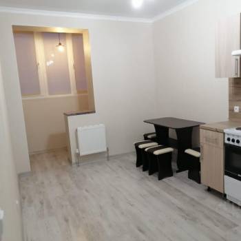 Сдается 1-комнатная квартира, 37 м²