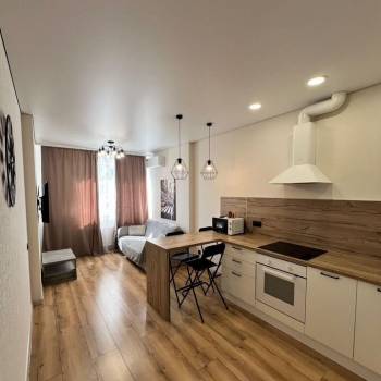 Сдается 1-комнатная квартира, 40 м²
