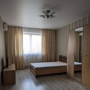 Сдается 1-комнатная квартира, 46 м²