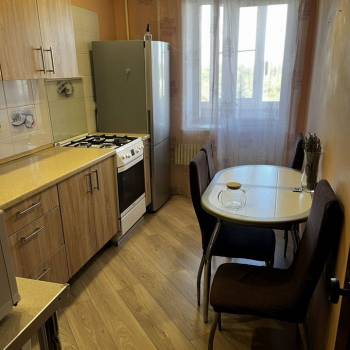 Сдается Многокомнатная квартира, 62 м²
