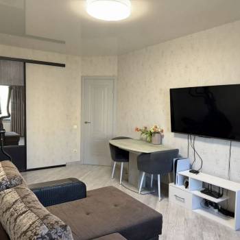 Продается 1-комнатная квартира, 35,9 м²