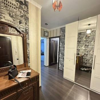 Сдается 2-х комнатная квартира, 70 м²