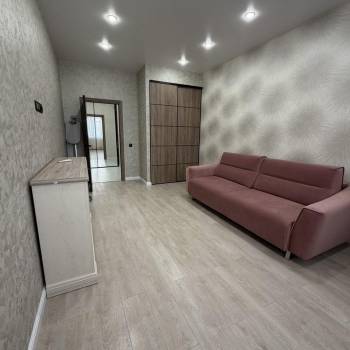 Сдается 2-х комнатная квартира, 65 м²