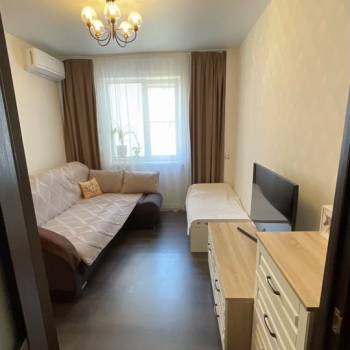 Продается 1-комнатная квартира, 33 м²