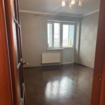 Продается 1-комнатная квартира, 36,7 м²