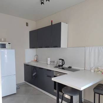 Продается 1-комнатная квартира, 46 м²