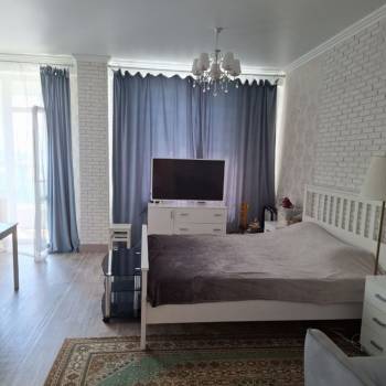 Продается 1-комнатная квартира, 46 м²