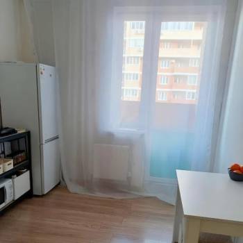 Продается 1-комнатная квартира, 32,7 м²