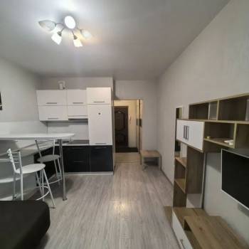 Продается 1-комнатная квартира, 28 м²