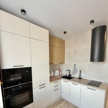 Продается 1-комнатная квартира, 30 м²