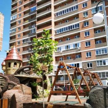 Продается 1-комнатная квартира, 40 м²