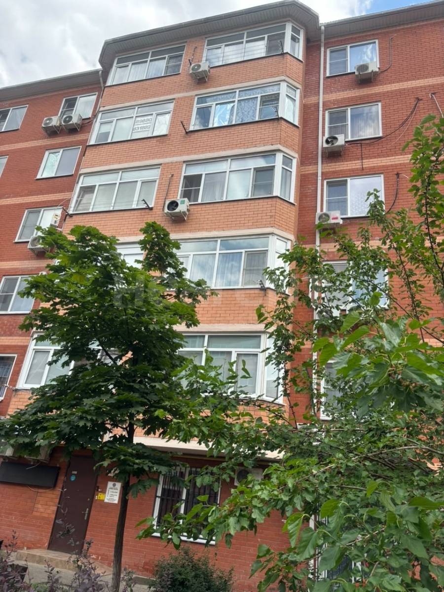 Продам 1-ком. квартиру, п. Яблоновский (Космическая)