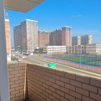 Продается 1-комнатная квартира, 35 м²