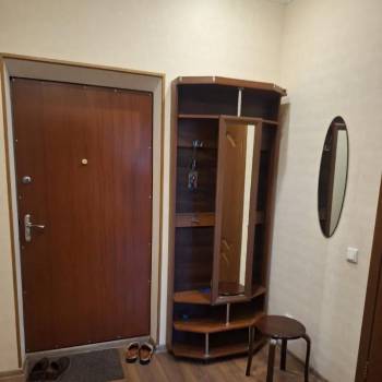 Сдается 1-комнатная квартира, 39 м²