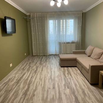 Сдается 2-х комнатная квартира, 70 м²