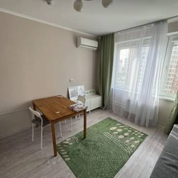 Сдается 1-комнатная квартира, 36 м²