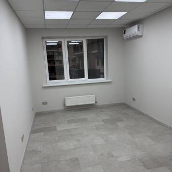 Сдается Нежилое помещение, 16 м²
