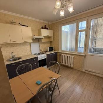 Сдается 2-х комнатная квартира, 52 м²
