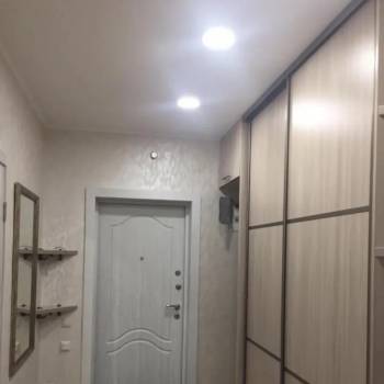 Сдается 1-комнатная квартира, 66 м²