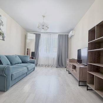 Сдается 1-комнатная квартира, 45 м²
