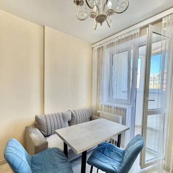 Сдается 1-комнатная квартира, 45 м²