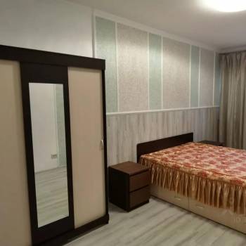 Продается 1-комнатная квартира, 40 м²