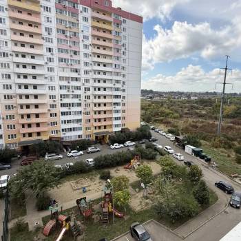 Сдается 1-комнатная квартира, 40 м²