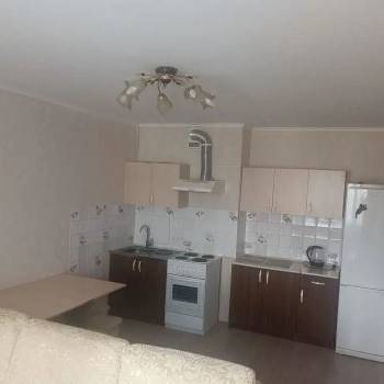 Продается 1-комнатная квартира, 37,6 м²