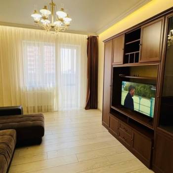 Сдается 2-х комнатная квартира, 71,7 м²