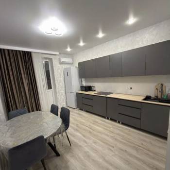 Сдается 1-комнатная квартира, 47 м²