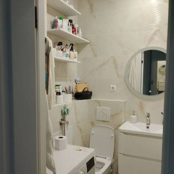 Продается 1-комнатная квартира, 40,7 м²