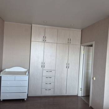 Продается 1-комнатная квартира, 37,1 м²