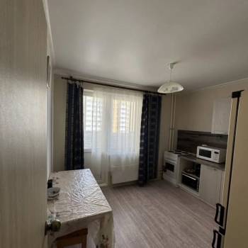 Продается 1-комнатная квартира, 37,9 м²