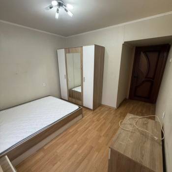 Сдается Многокомнатная квартира, 95 м²