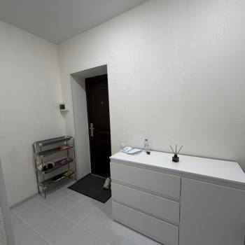 Продается 1-комнатная квартира, 45 м²