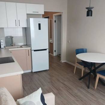 Сдается 1-комнатная квартира, 40 м²