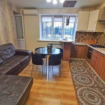 Сдается 2-х комнатная квартира, 60 м²