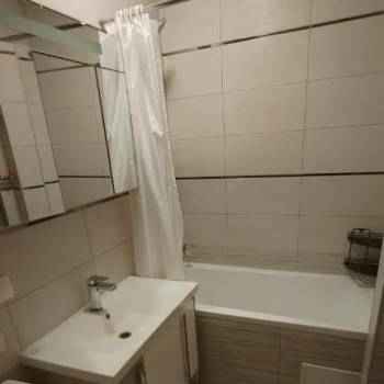 Сдается 1-комнатная квартира, 41,9 м²