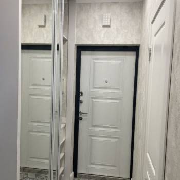 Продается 1-комнатная квартира, 49 м²