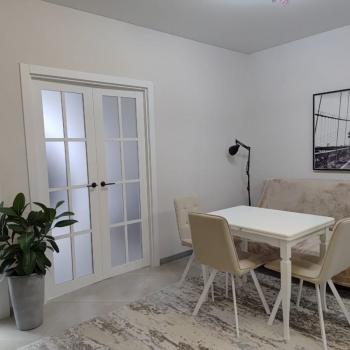 Продается 1-комнатная квартира, 46 м²