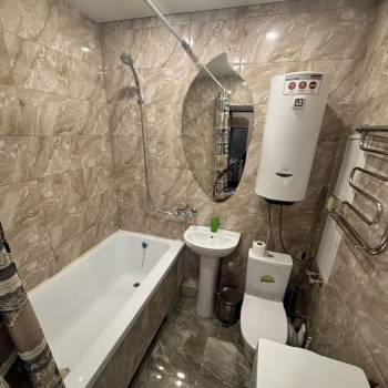 Продается 1-комнатная квартира, 32,9 м²