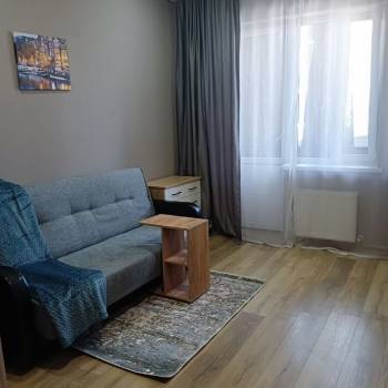 Сдается 1-комнатная квартира, 37 м²
