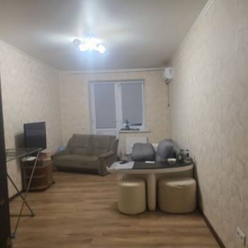 Сдается 1-комнатная квартира, 39 м²